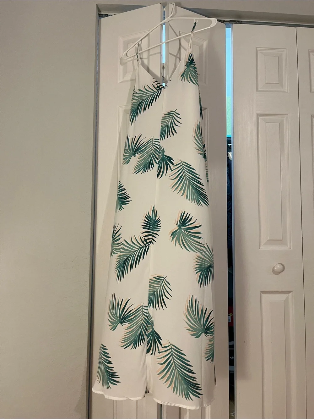 Forever 21 White Maxi Dress with Green Palm Print - Picture 6 of 16